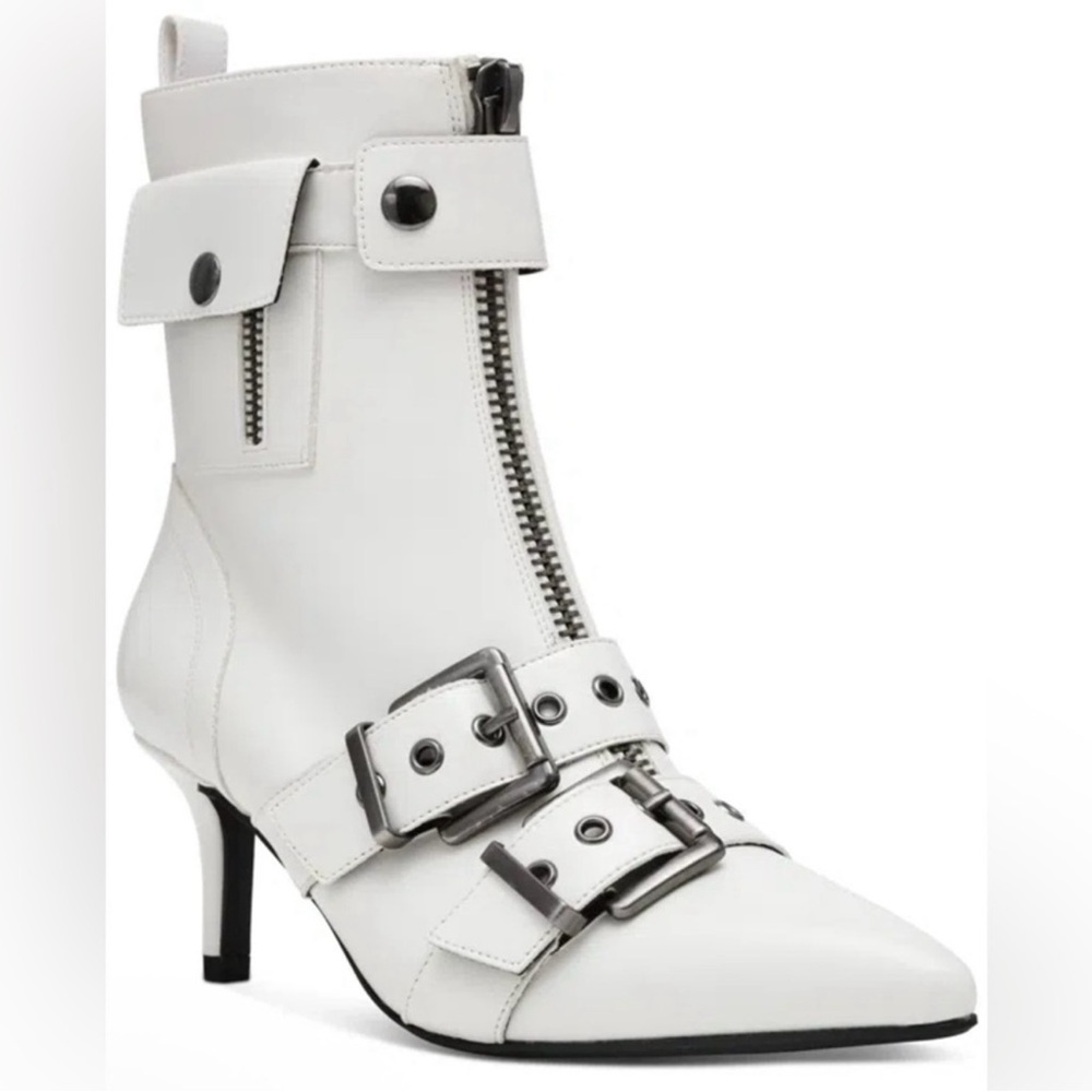 NEW Wild Pair White Heeled Boots with Buckle Accents